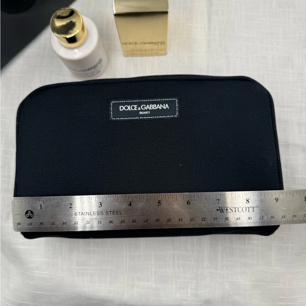 Dolce & Gabbana Make up Bag  and The one Body Lotion